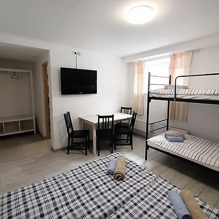招待所 Firstroom 格但斯克